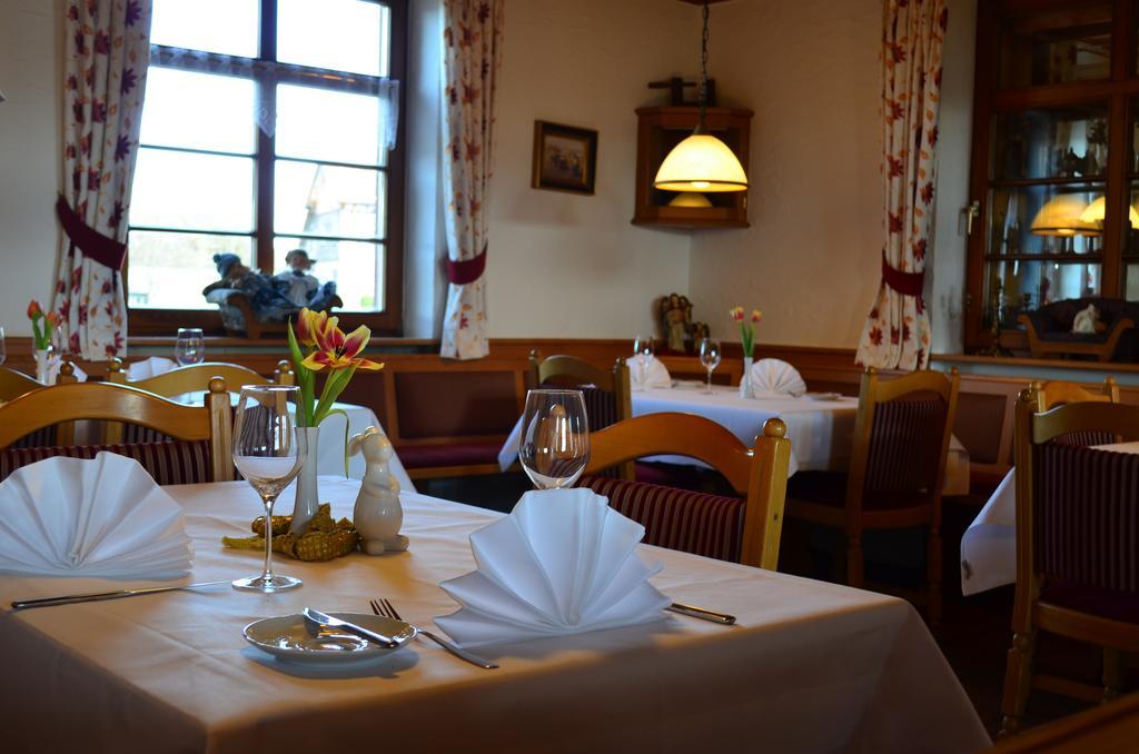 Hotel Landgasthof Kranz Hüfingen Buitenkant foto