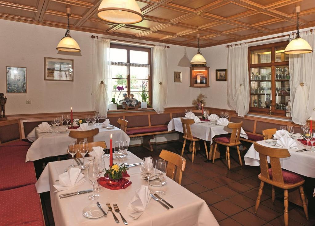 Hotel Landgasthof Kranz Hüfingen Buitenkant foto